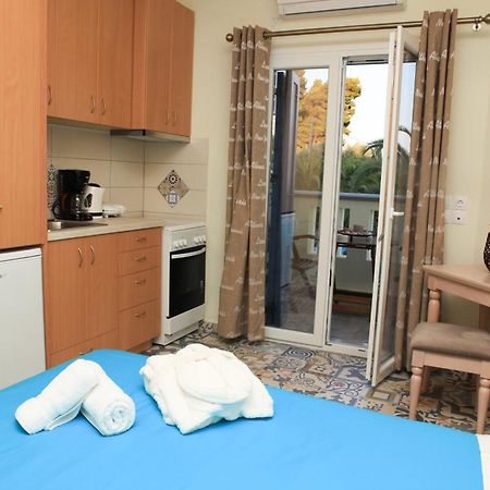 Stafylos Suites & Boutique Hotel Bagian luar foto