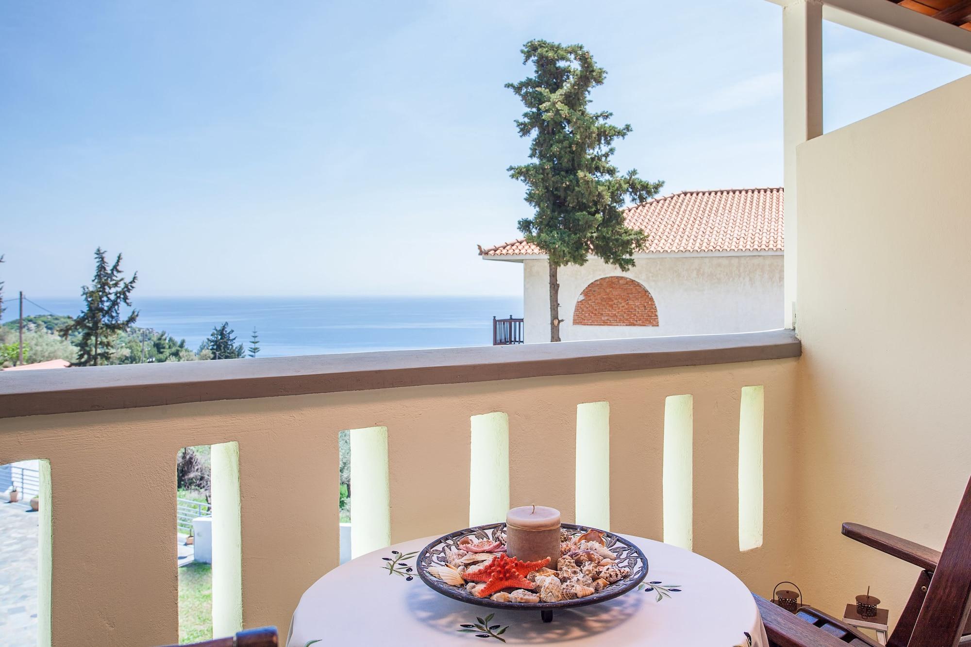 Stafylos Suites & Boutique Hotel Bagian luar foto