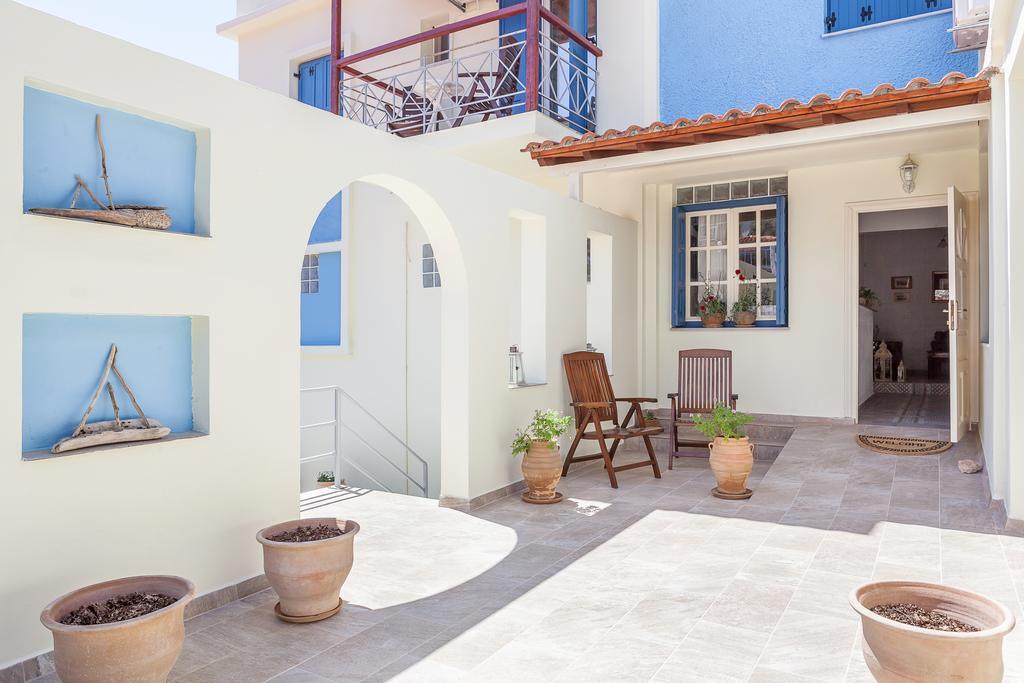 Stafylos Suites & Boutique Hotel Bagian luar foto