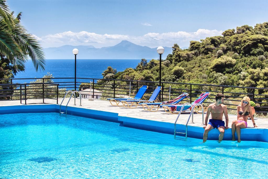 Stafylos Suites & Boutique Hotel Bagian luar foto