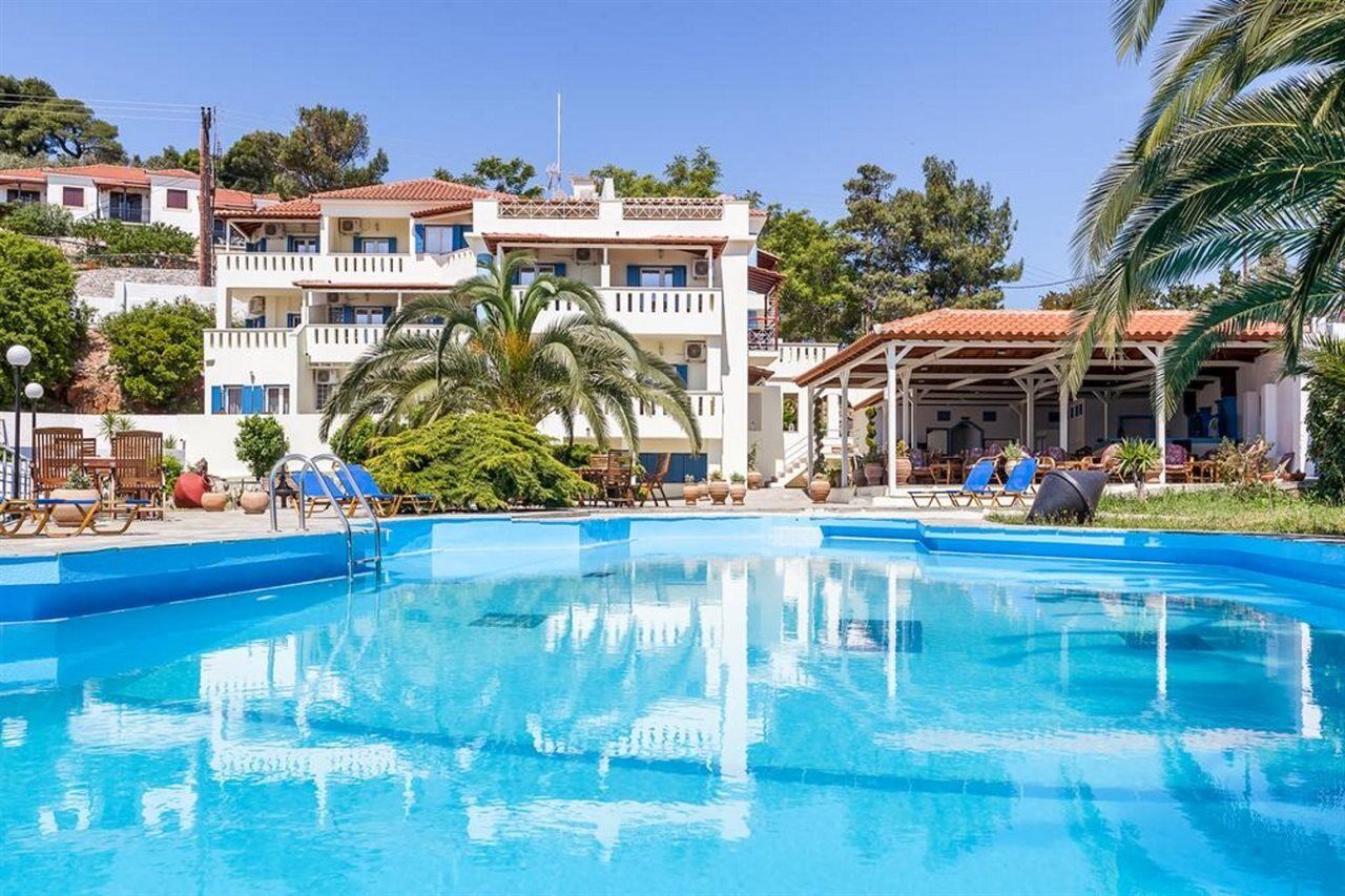 Stafylos Suites & Boutique Hotel Bagian luar foto