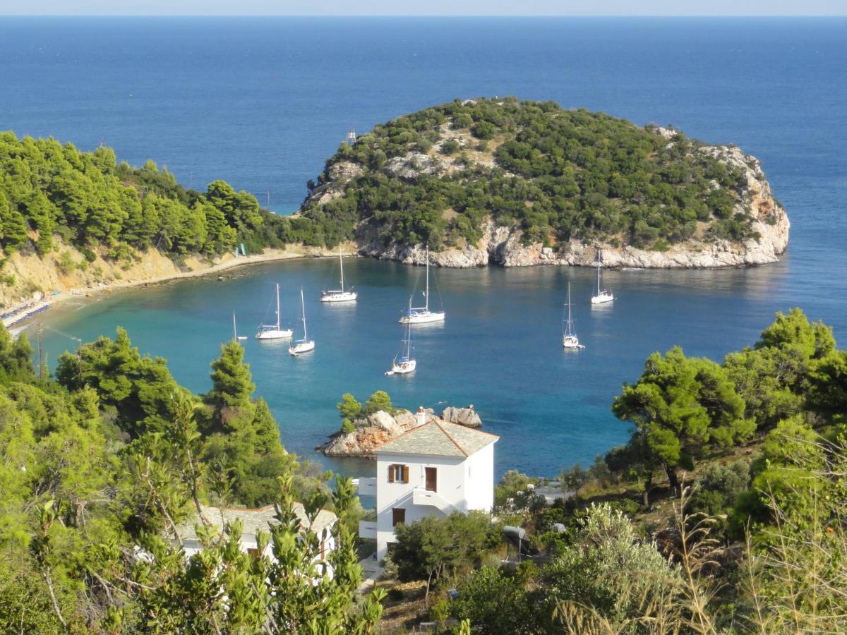 Stafylos Suites & Boutique Hotel Bagian luar foto