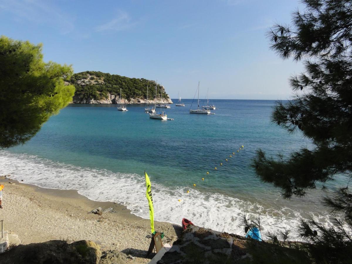 Stafylos Suites & Boutique Hotel Bagian luar foto